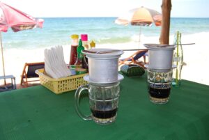 cafe plage vietnam